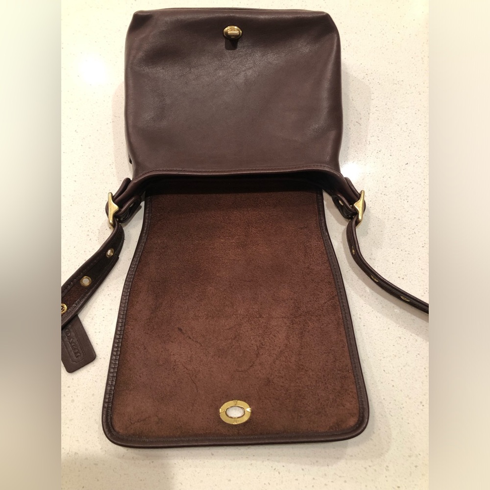 COACH VINTAGE LEGACY COMPANION  Mahogany Leather bag/purse #9715 with hangtag - Picture 10 of 14